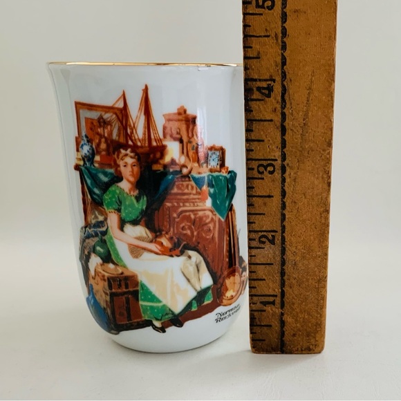 Norman Rockwell Museum
"Dreams In The Antique Shop"…. - Picture 2 of 8